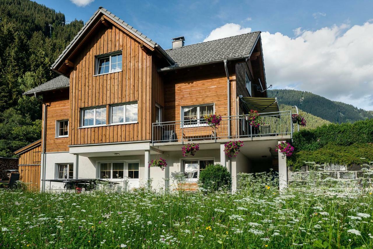 Haus Ambiatscha Apartment Sankt Gallenkirch Exterior photo